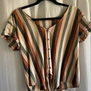 Earth tone cropped tee